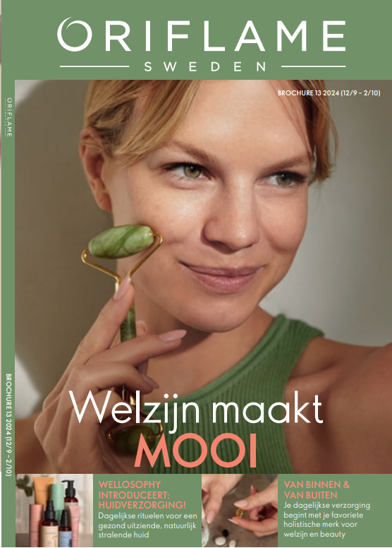 Afbeelding met een dame met een roller van natuursteen in het groen van Oriflame, welzijn maakt mooi